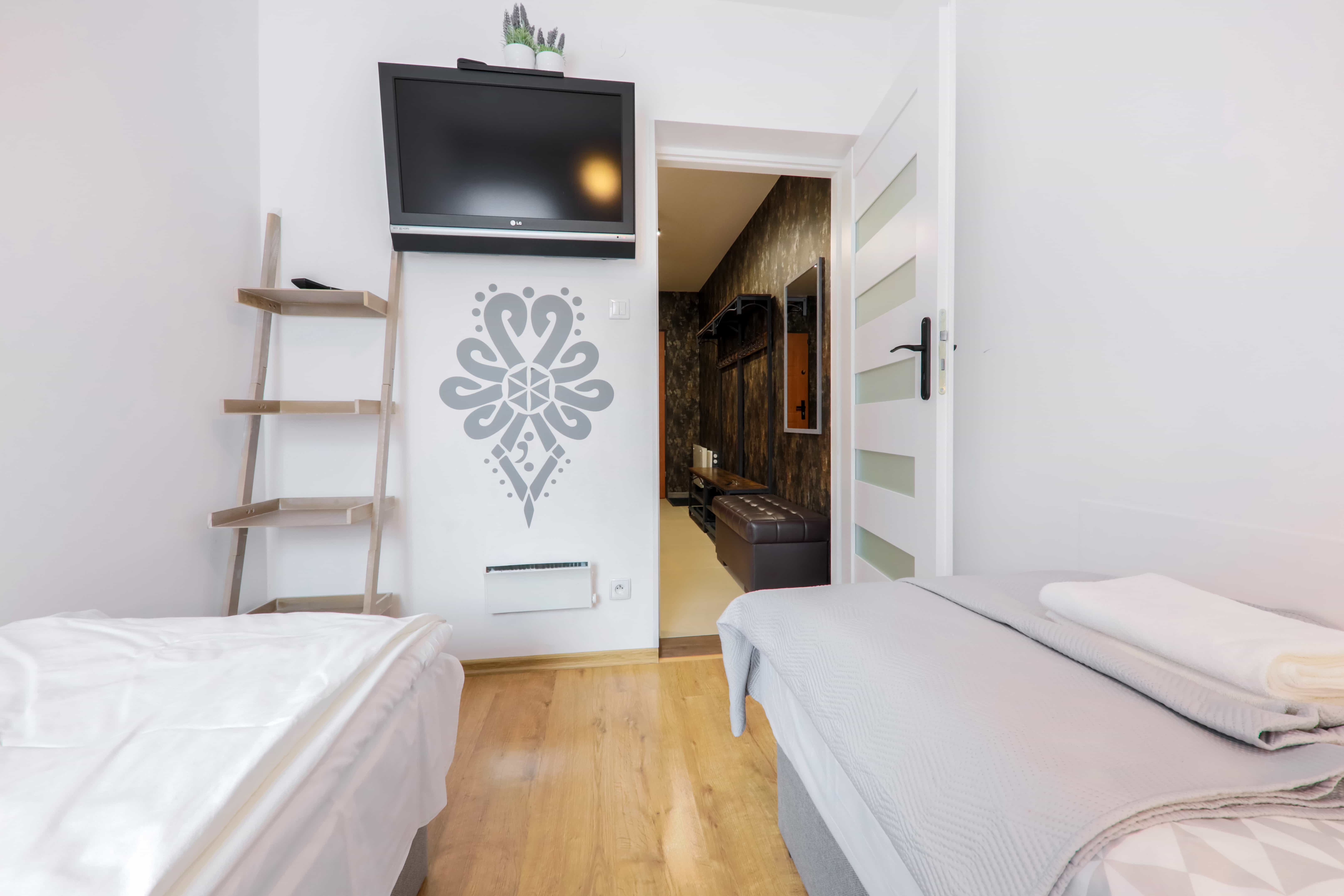 Apartment gallery photo